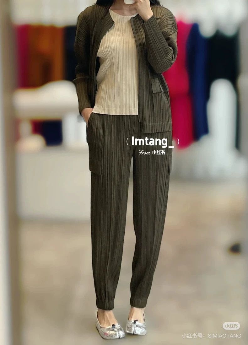 Issey Miyake Issey Miyake Cargo Pants in Khaki Green-yf Size US 44 / EU 60 - 9 Thumbnail