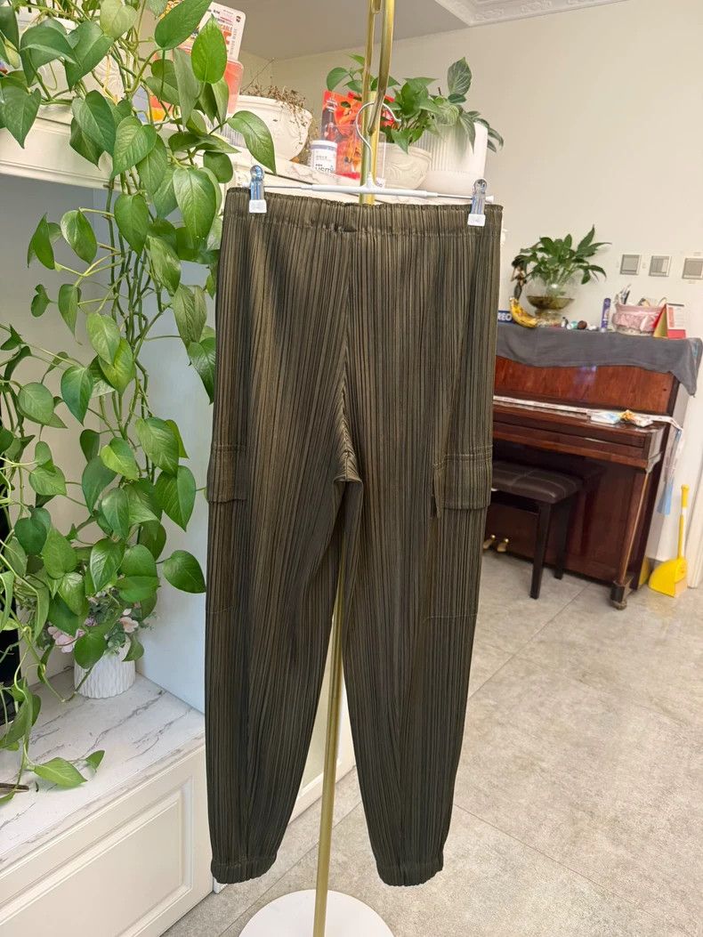 Issey Miyake Issey Miyake Cargo Pants in Khaki Green-yf Size US 44 / EU 60 - 5 Thumbnail
