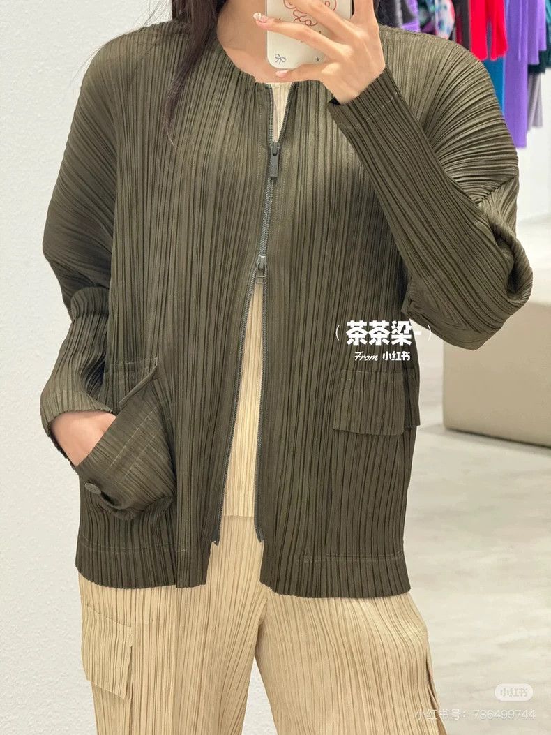 Issey Miyake Issey Miyake Zip Cardigan in Khaki Green-yf Size US M / EU 48-50 / 2 - 7 Thumbnail