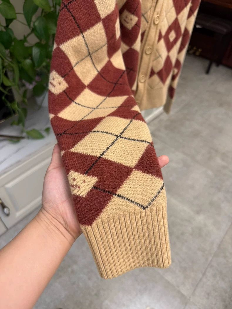 Acne Studios Acne Studios Argyle Pattern Cardigan Sweater-yf Size US S / EU 44-46 / 1 - 2 Thumbnail