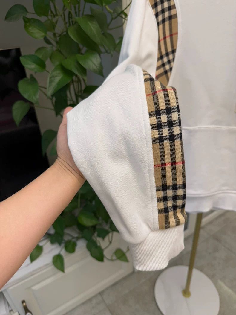 Burberry Burberry Long Sleeve Hoodie with Plaid Details-yf Size US S / EU 44-46 / 1 - 2 Thumbnail