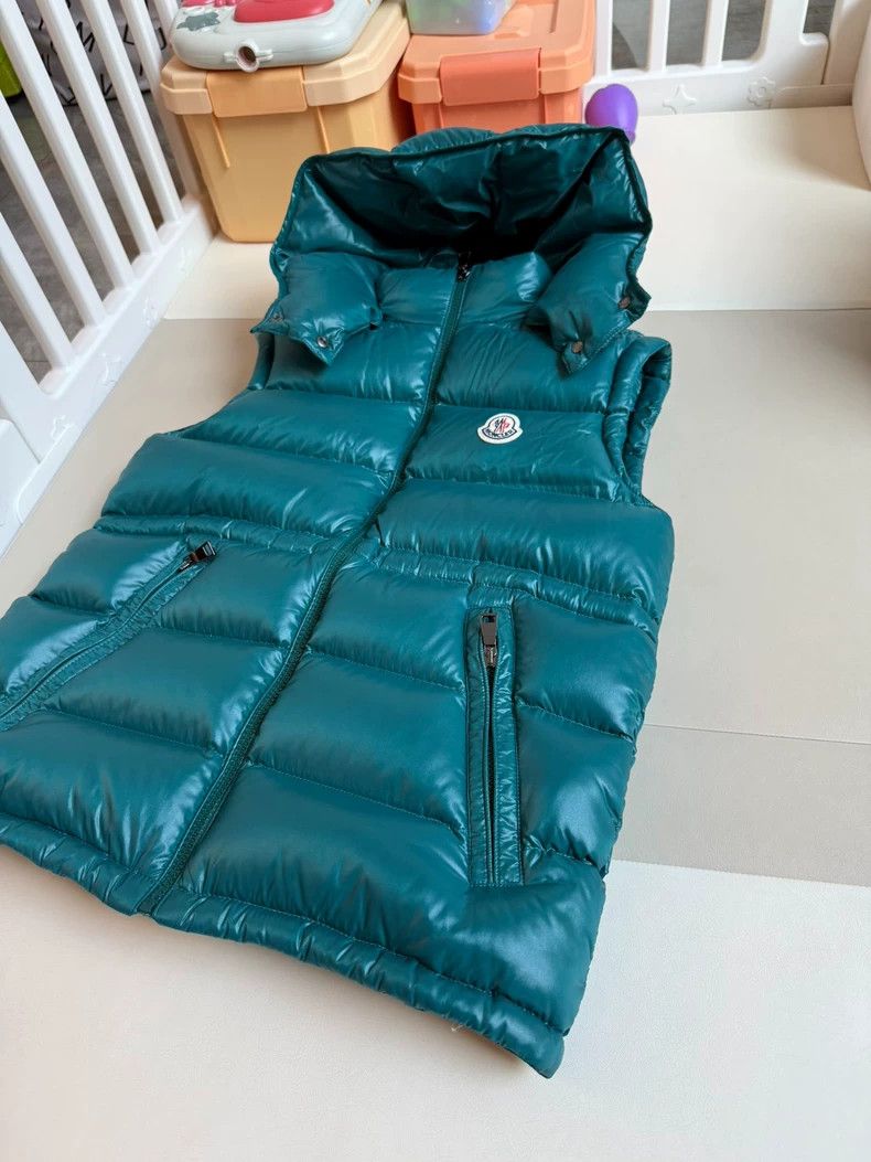 Moncler Moncler Thick Hooded Vest for Youth-yf Size US M / EU 48-50 / 2 - 4 Thumbnail