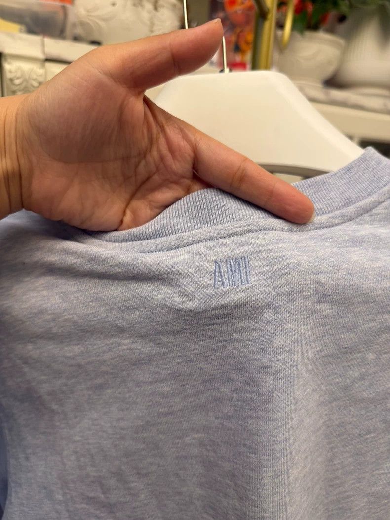 AMI Ami Long Sleeve T-shirt with Heart Logo-yf Size US XS / EU 42 / 0 - 7 Thumbnail