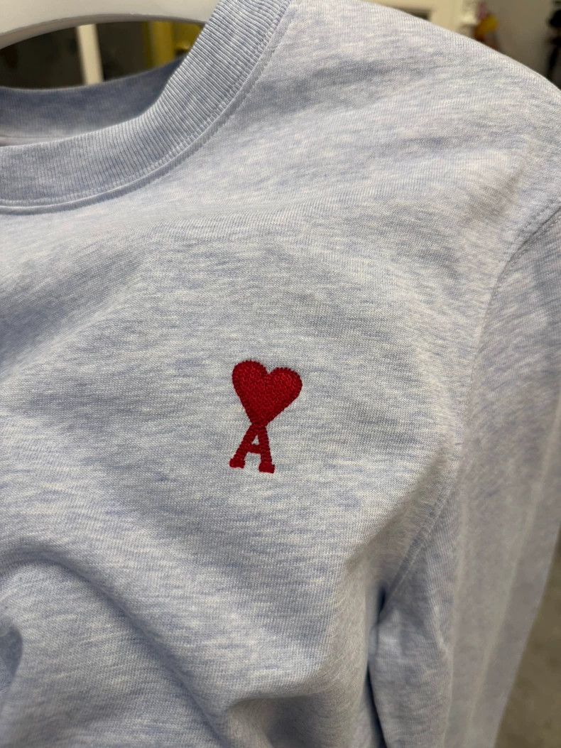 AMI Ami Long Sleeve T-shirt with Heart Logo-yf Size US XS / EU 42 / 0 - 4 Thumbnail