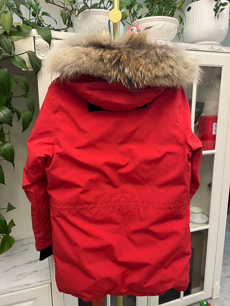 Canada Goose Canada Goose Women's Red Down Parka-yf Size US XS / EU 42 / 0 - 4 Thumbnail