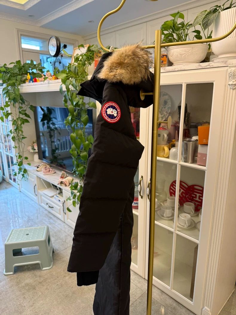 Canada Goose Canada Goose Black Down Jacket Mystique Model-yf Size US XS / EU 42 / 0 - 4 Thumbnail