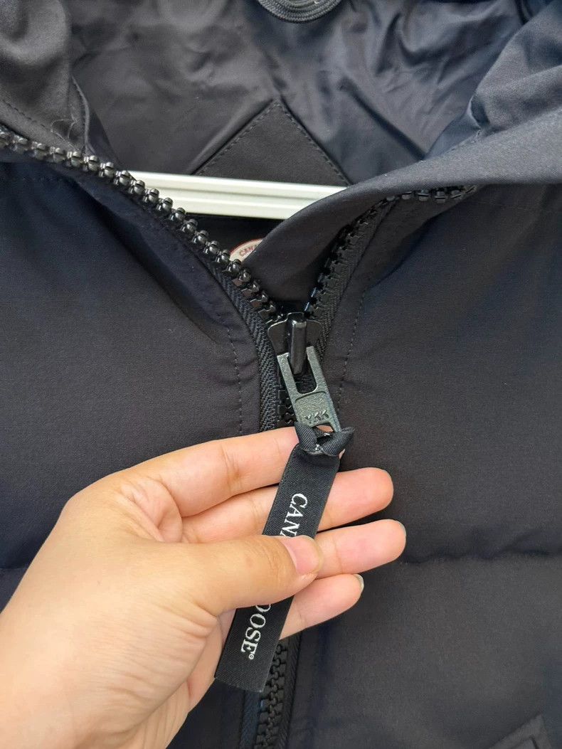 Canada Goose Canada Goose Black Down Jacket Mystique Model-yf Size US XS / EU 42 / 0 - 3 Thumbnail