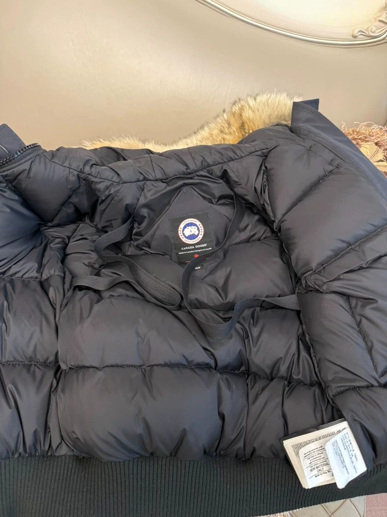 Canada Goose Canada Goose Women’s Pilot Jacket Dark Blue-yf Size US XS / EU 42 / 0 - 8 Thumbnail