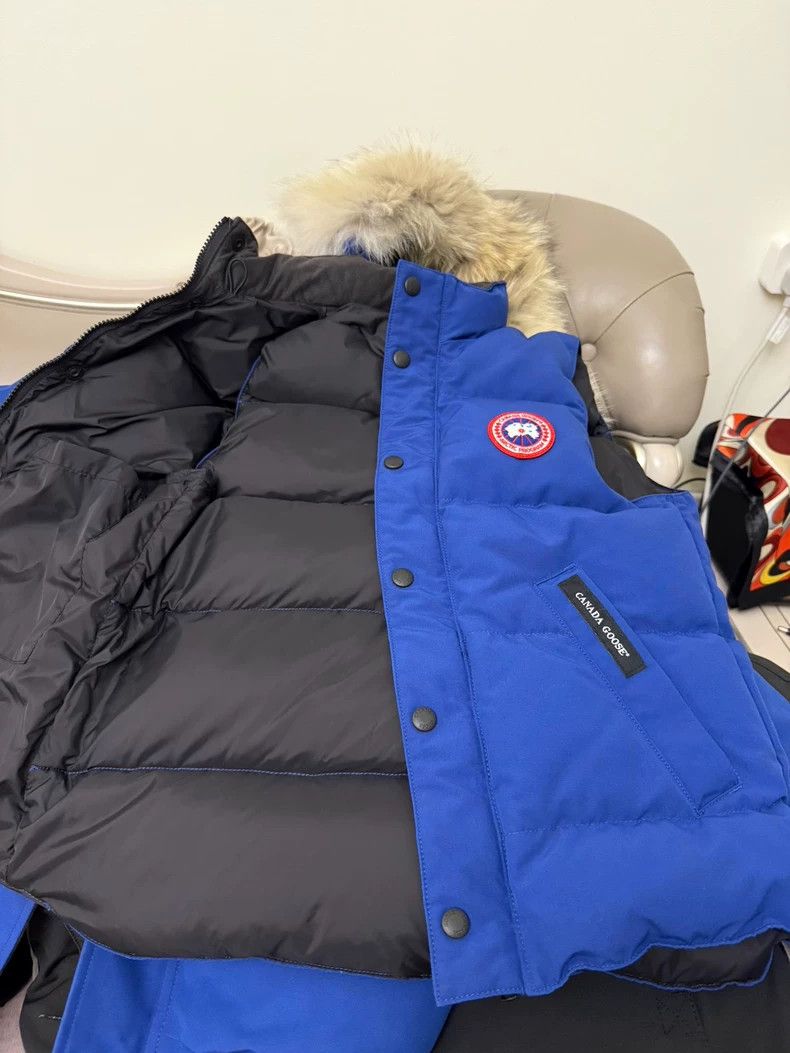 Canada Goose Canada Goose Kids Blue Vest Size L-yf Size US L / EU 52-54 / 3 - 9 Thumbnail