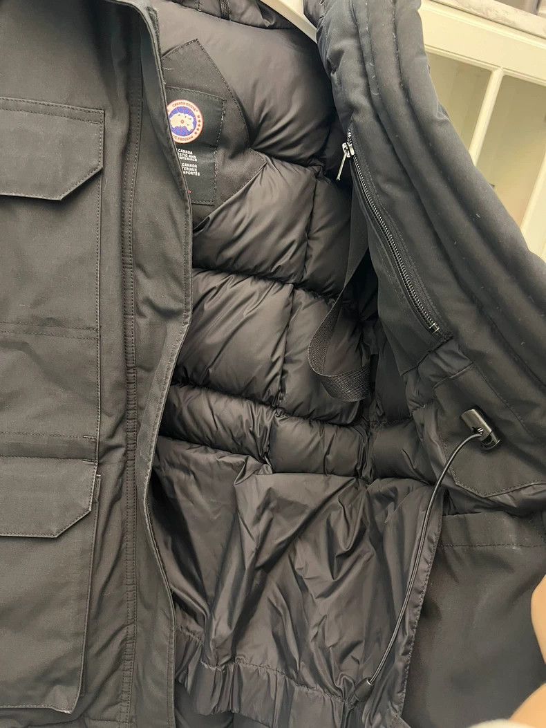 Canada Goose Canada Goose Black Down Jacket for Women-yf Size US S / EU 44-46 / 1 - 7 Thumbnail