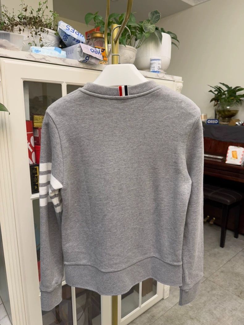 Thom Browne Thom Browne Gray Sweatshirt for Women-yf Size US L / EU 52-54 / 3 - 7 Thumbnail