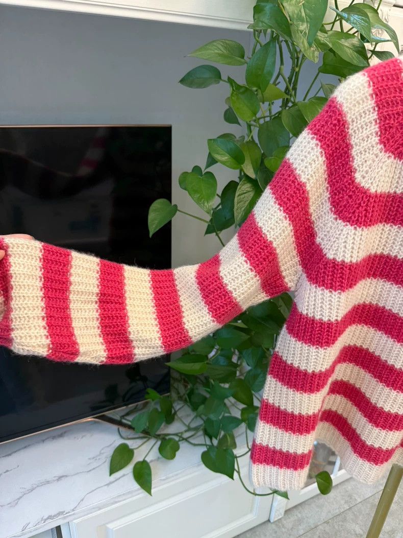 Dior Pink Striped Sweater with Bee Design-yf Size US M / EU 48-50 / 2 - 2 Thumbnail