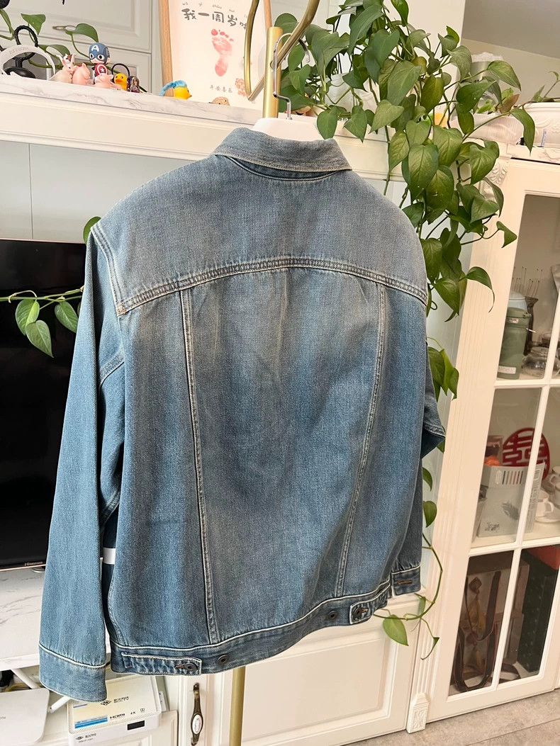 Valentino Valentino Denim Jacket With Distressed Details-yf Size US M / EU 48-50 / 2 - 5 Thumbnail