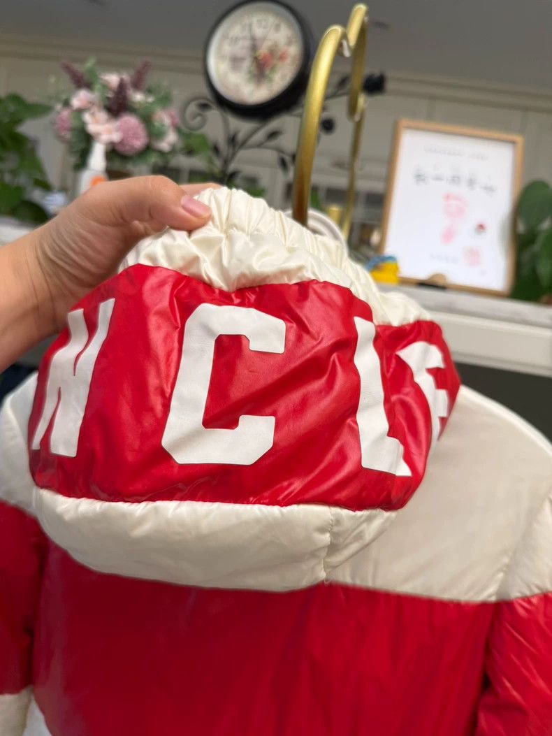 Moncler Red and White Moncler Down Jacket for Kids-yf Size US M / EU 48-50 / 2 - 6 Thumbnail