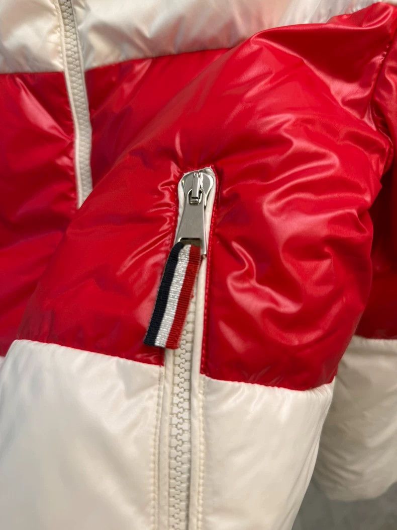 Moncler Red and White Moncler Down Jacket for Kids-yf Size US M / EU 48-50 / 2 - 7 Thumbnail