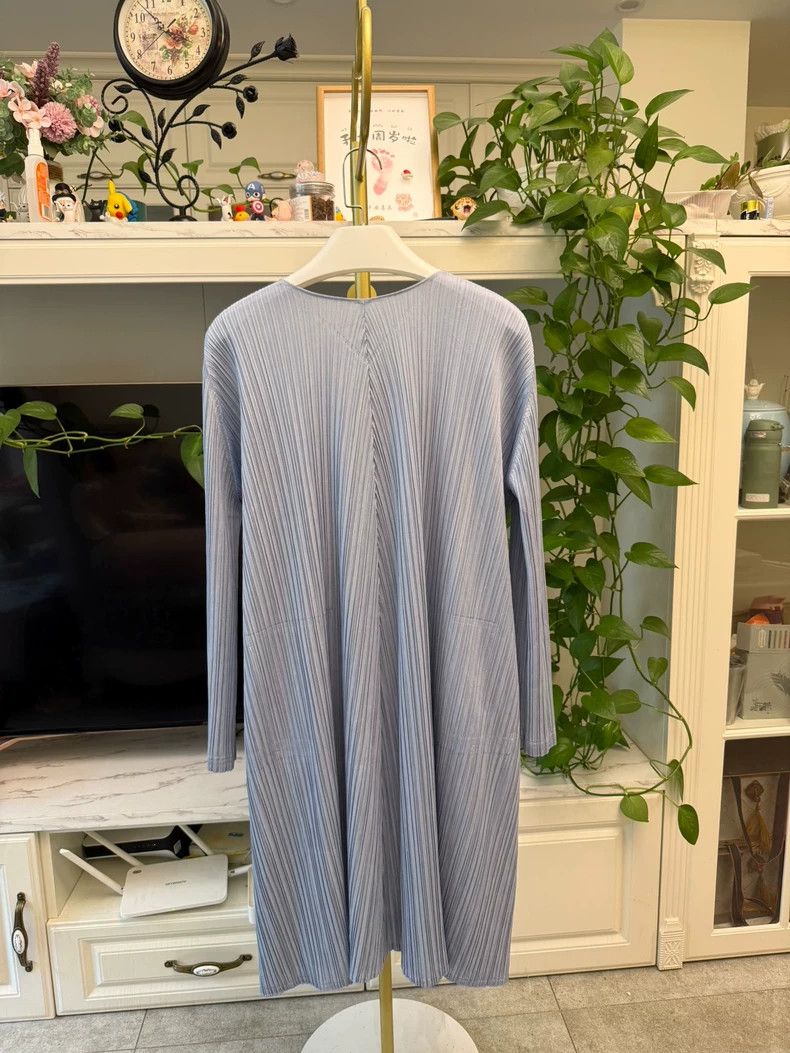 Issey Miyake Issey Miyake Long Cardigan in Light Blue-yf Size US M / EU 48-50 / 2 - 6 Thumbnail