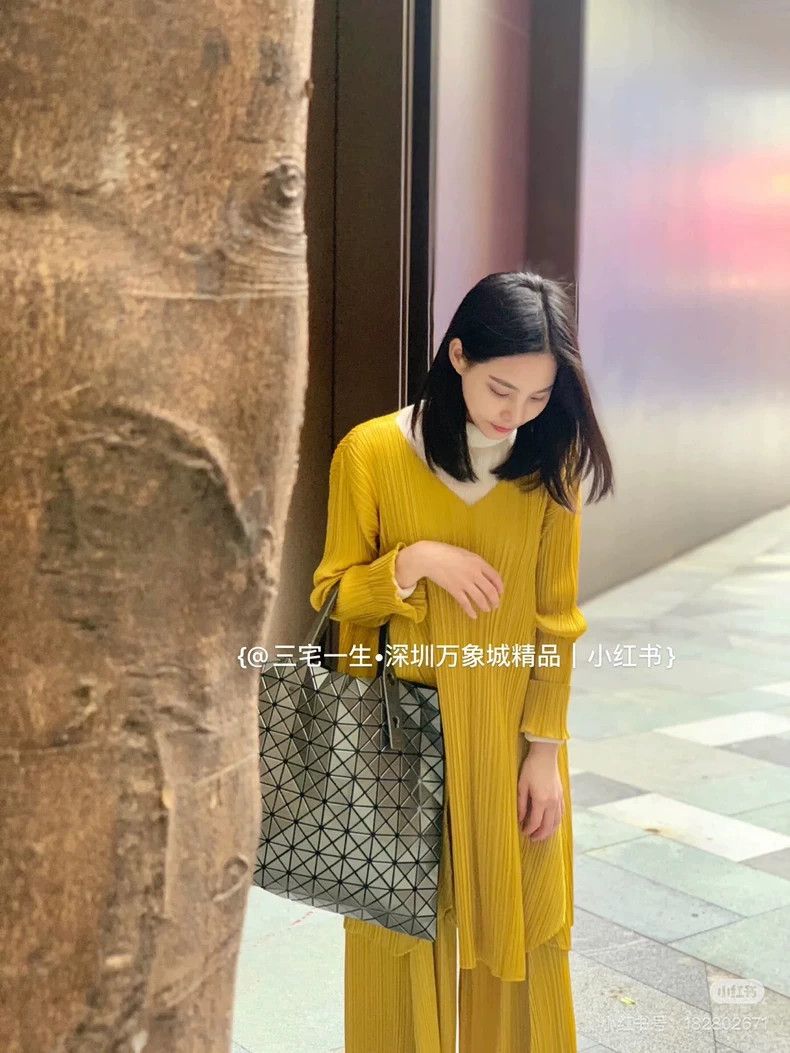 Issey Miyake Yellow Pleated Long Top Dress With Sleeves-yf Size US M / EU 48-50 / 2 - 8 Thumbnail