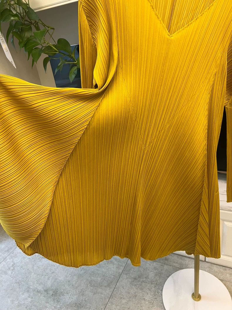 Issey Miyake Yellow Pleated Long Top Dress With Sleeves-yf Size US M / EU 48-50 / 2 - 3 Thumbnail