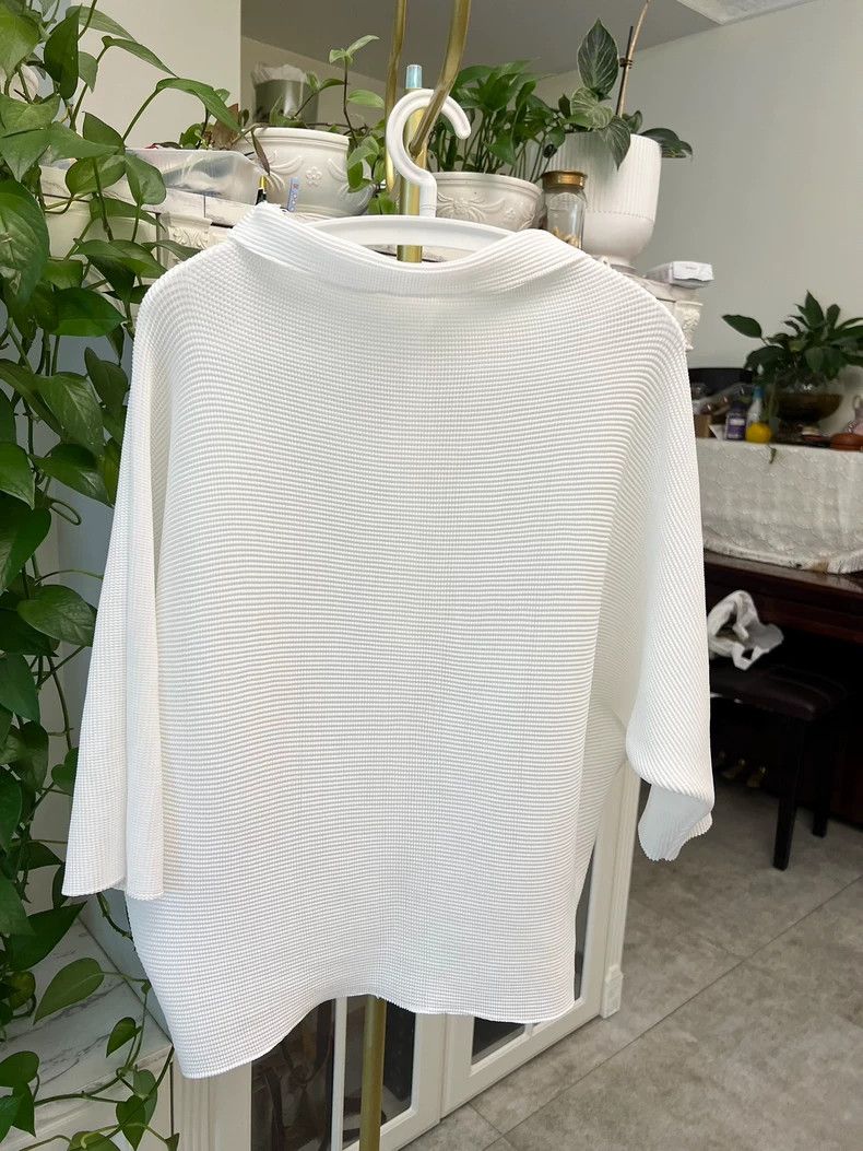 Issey Miyake White Magic Shirt by Issey Miyake-yf Size US M / EU 48-50 / 2 - 5 Thumbnail