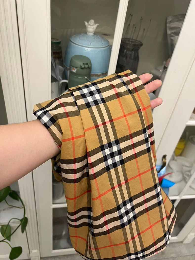 Burberry Burberry Classic Check Pattern Shirt for Women-yf Size US M / EU 48-50 / 2 - 7 Thumbnail