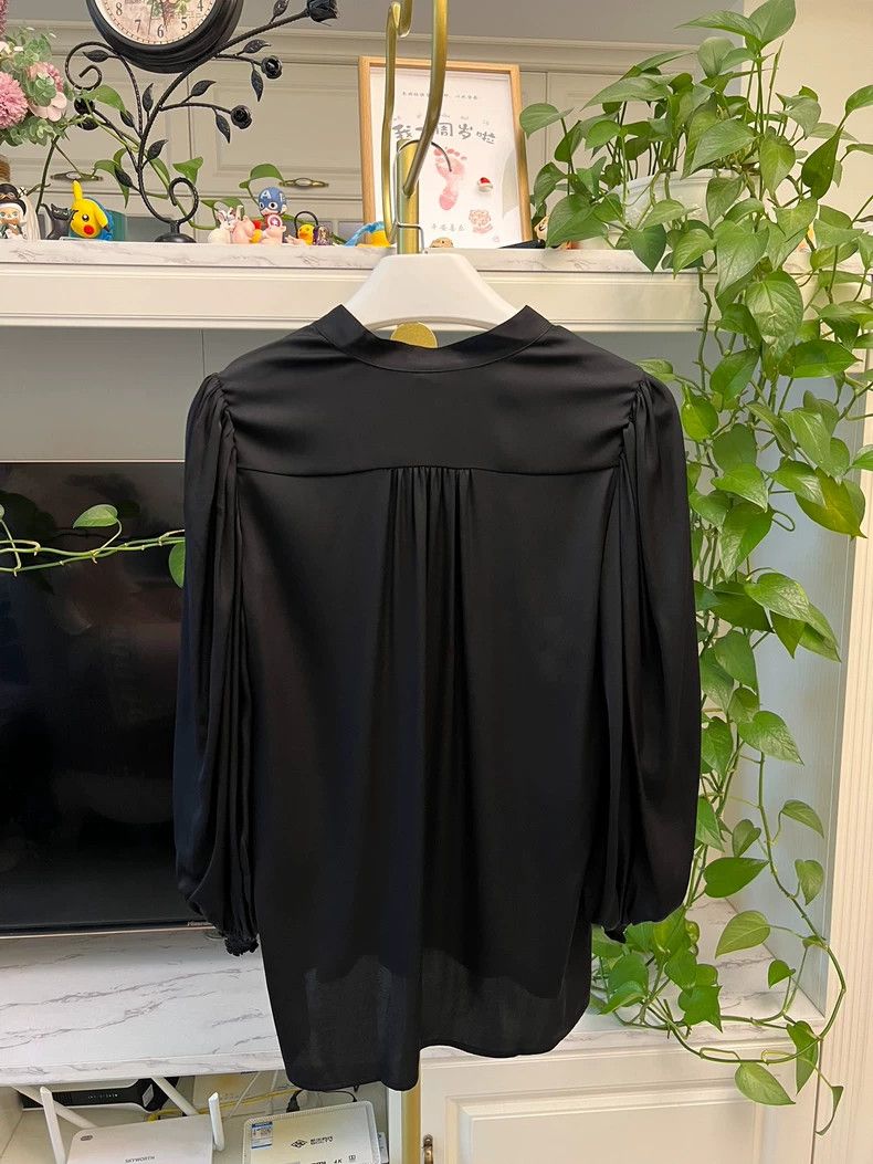 Theory Long Sleeve Silk Shirt in Black-yf Size US S / EU 44-46 / 1 - 8 Thumbnail