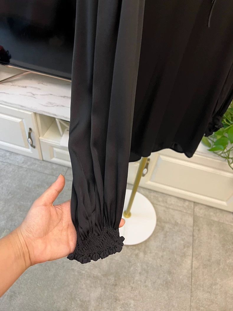 Theory Long Sleeve Silk Shirt in Black-yf Size US S / EU 44-46 / 1 - 3 Thumbnail
