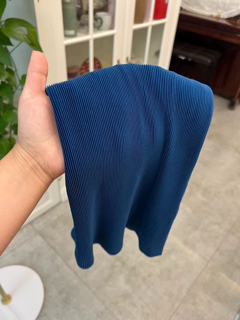 Issey Miyake Issey Miyake Blue Sleeveless Pleated Top-yf Size US M / EU 48-50 / 2 - 5 Thumbnail