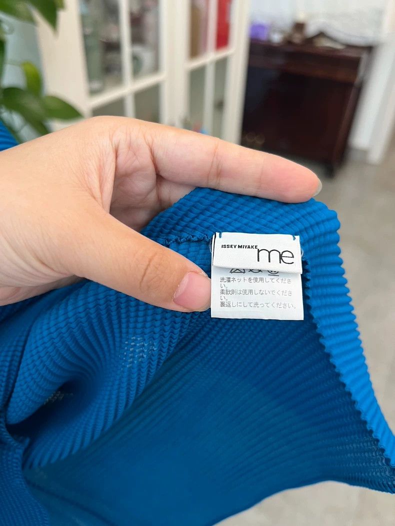 Issey Miyake Blue Magic Shirt by Issey Miyake-yf Size US M / EU 48-50 / 2 - 3 Thumbnail