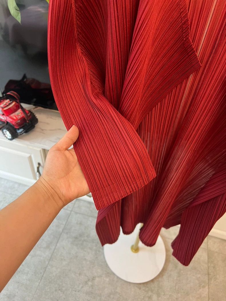 Issey Miyake Issey Miyake Red Cardigan Jacket-yf Size US M / EU 48-50 / 2 - 3 Thumbnail