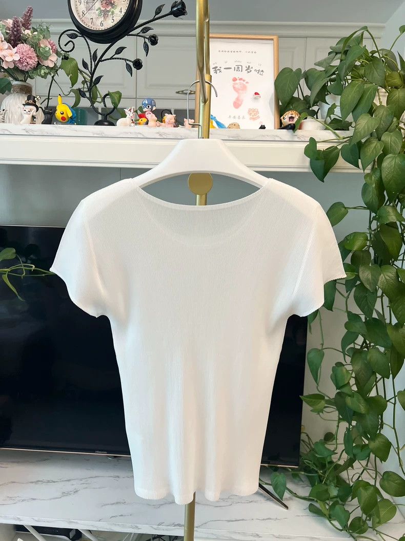 Issey Miyake Issey Miyake Pleated Short Sleeve Top-yf Size US M / EU 48-50 / 2 - 5 Thumbnail
