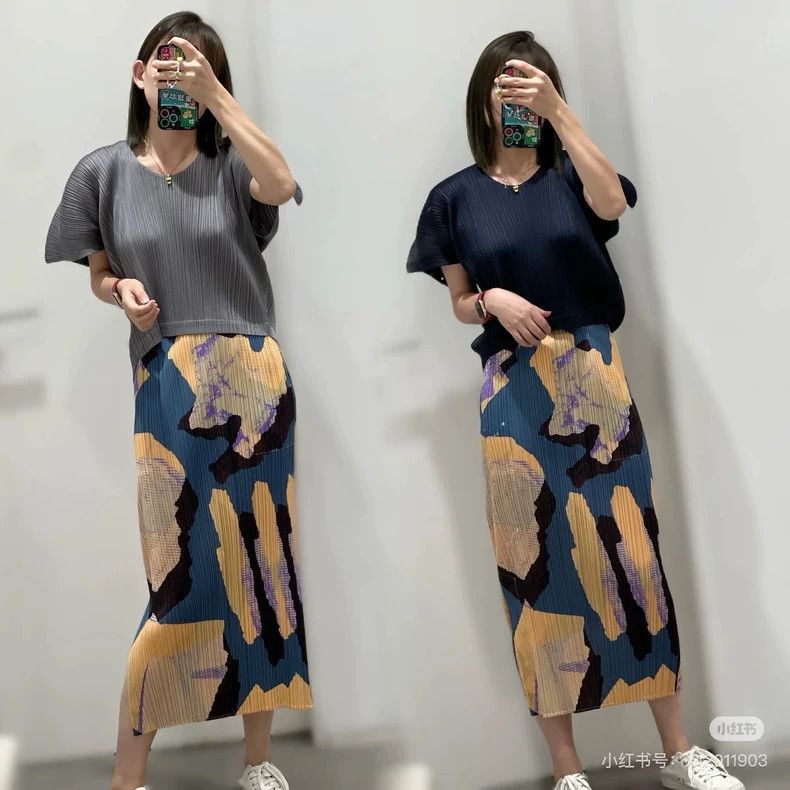 Issey Miyake Issey Miyake Short Sleeve Top Dark Gray-yf Size US M / EU 48-50 / 2 - 8 Thumbnail