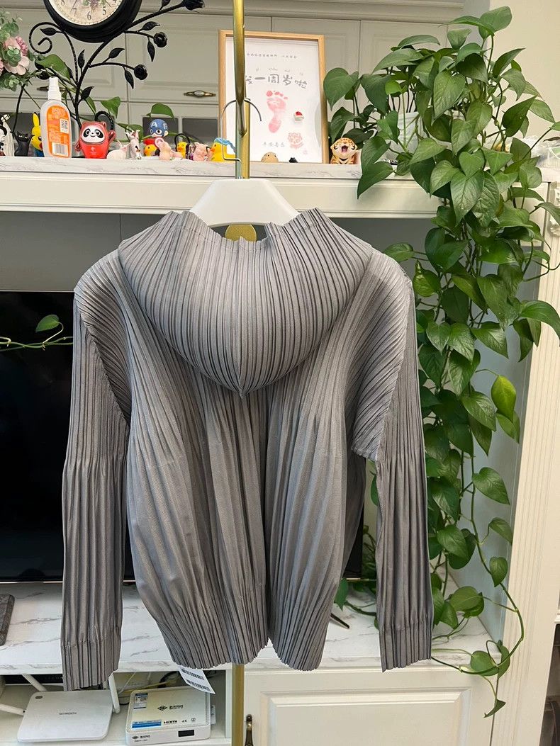 Issey Miyake Issey Miyake Light Gray Long Sleeve Hoodie-yf Size US M / EU 48-50 / 2 - 7 Thumbnail