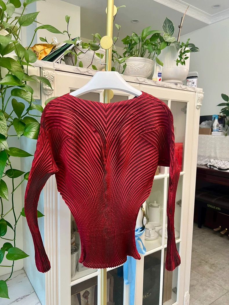 Issey Miyake Issey Miyake Long Sleeve Red Top-yf Size US M / EU 48-50 / 2 - 5 Thumbnail