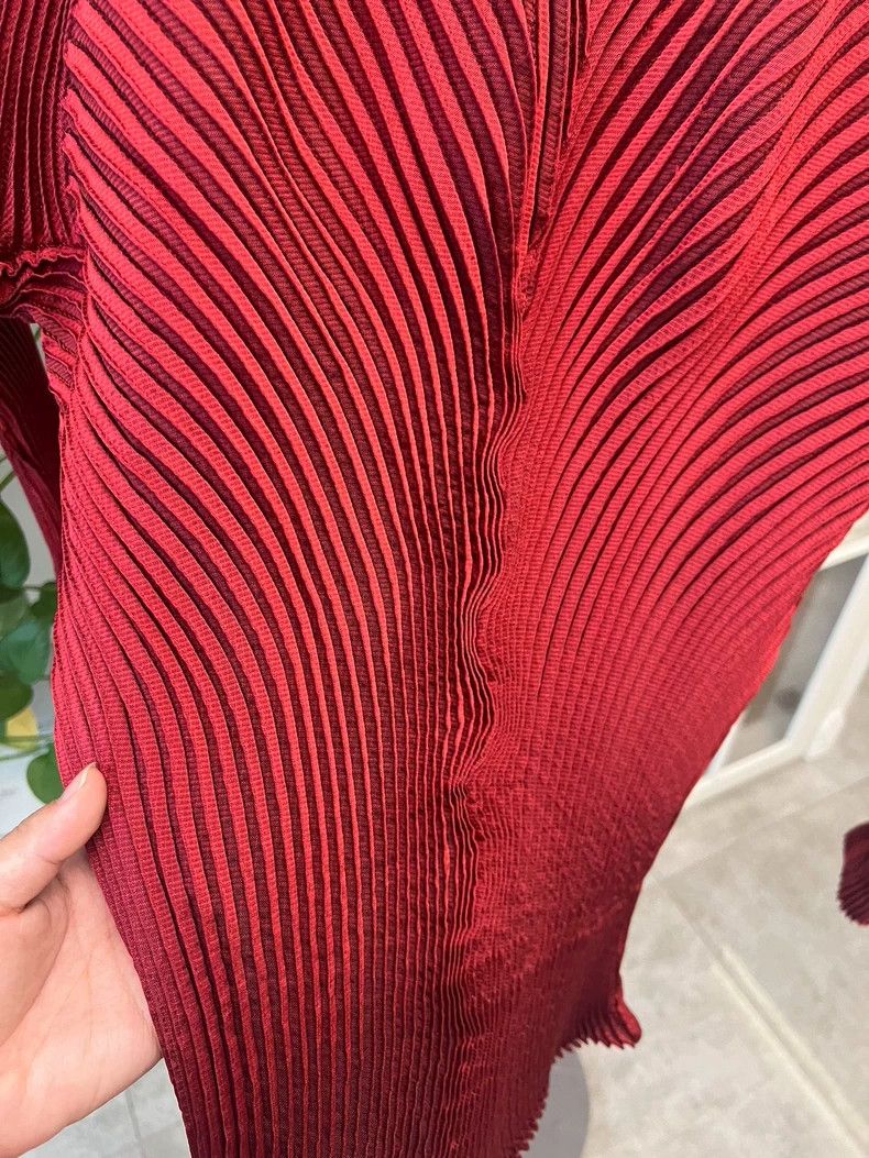 Issey Miyake Issey Miyake Long Sleeve Red Top-yf Size US M / EU 48-50 / 2 - 6 Thumbnail