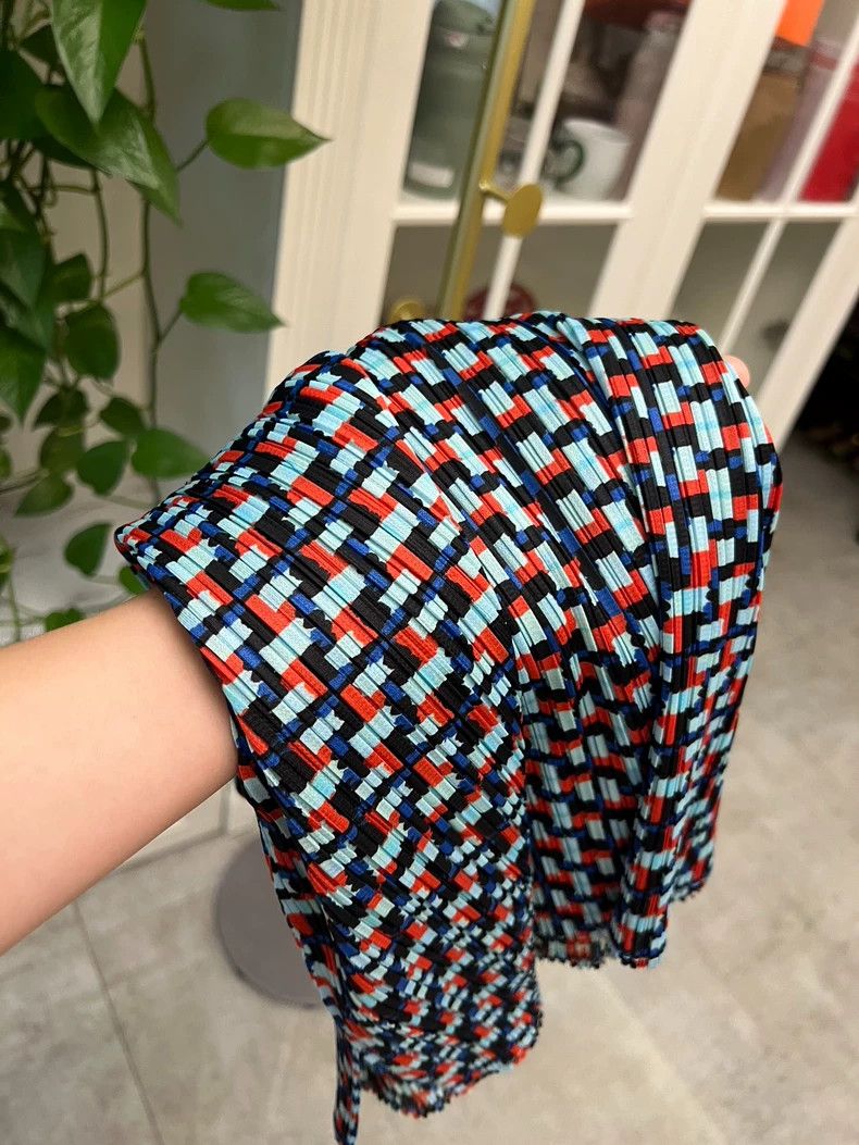 Issey Miyake Issey Miyake Sleeveless Mosaic Top Size 3-yf Size US M / EU 48-50 / 2 - 6 Thumbnail