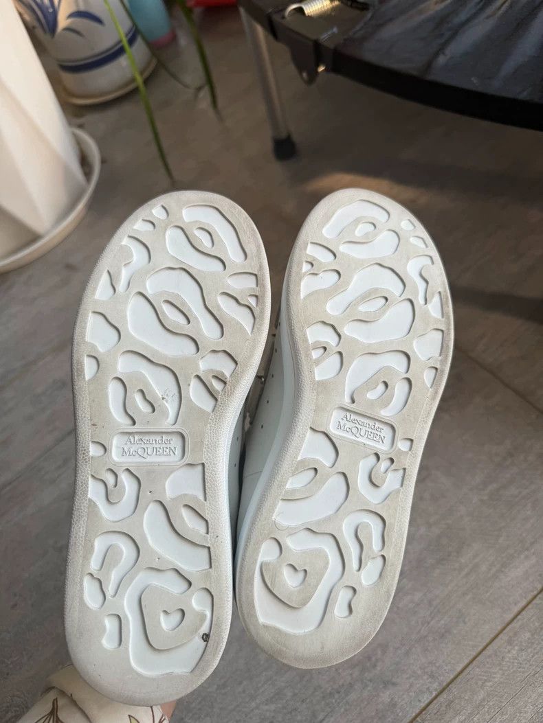 Alexander Wang Alexander Wang White Sneakers with Black Detail-yf Size US 5 / EU 37 - 8 Thumbnail