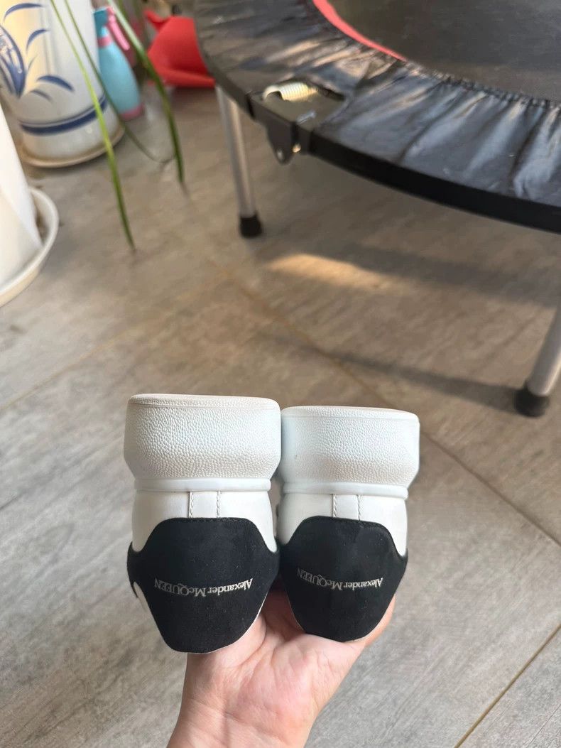 Alexander Wang Alexander Wang White Sneakers with Black Detail-yf Size US 5 / EU 37 - 7 Thumbnail