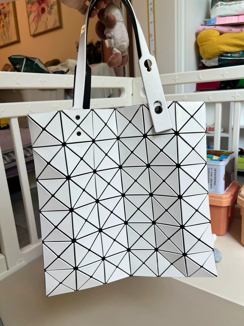 Issey Miyake Issey Miyake White Tote Bag-yf Size ONE SIZE - 3 Thumbnail