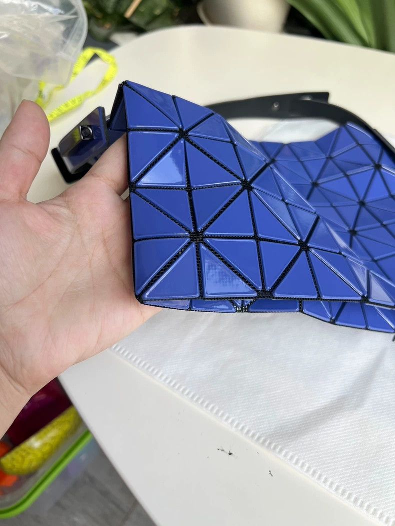 Issey Miyake Issey Miyake Small Baguette Bag in Blue-yf Size ONE SIZE - 7 Thumbnail