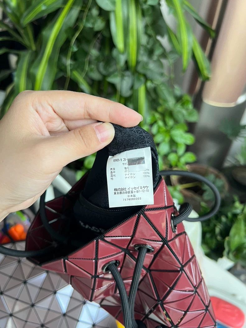Issey Miyake Issey Miyake Bucket Bag in Burgundy Color-yf Size ONE SIZE - 6 Thumbnail