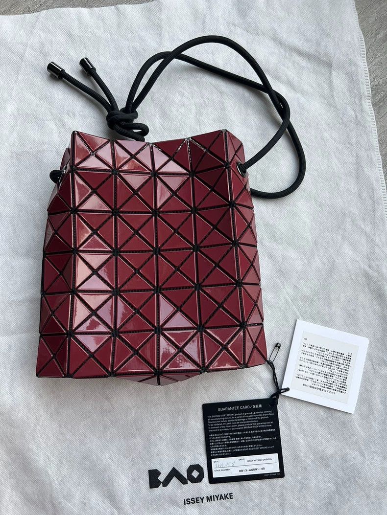 Issey Miyake Issey Miyake Bucket Bag in Burgundy Color-yf Size ONE SIZE - 7 Thumbnail