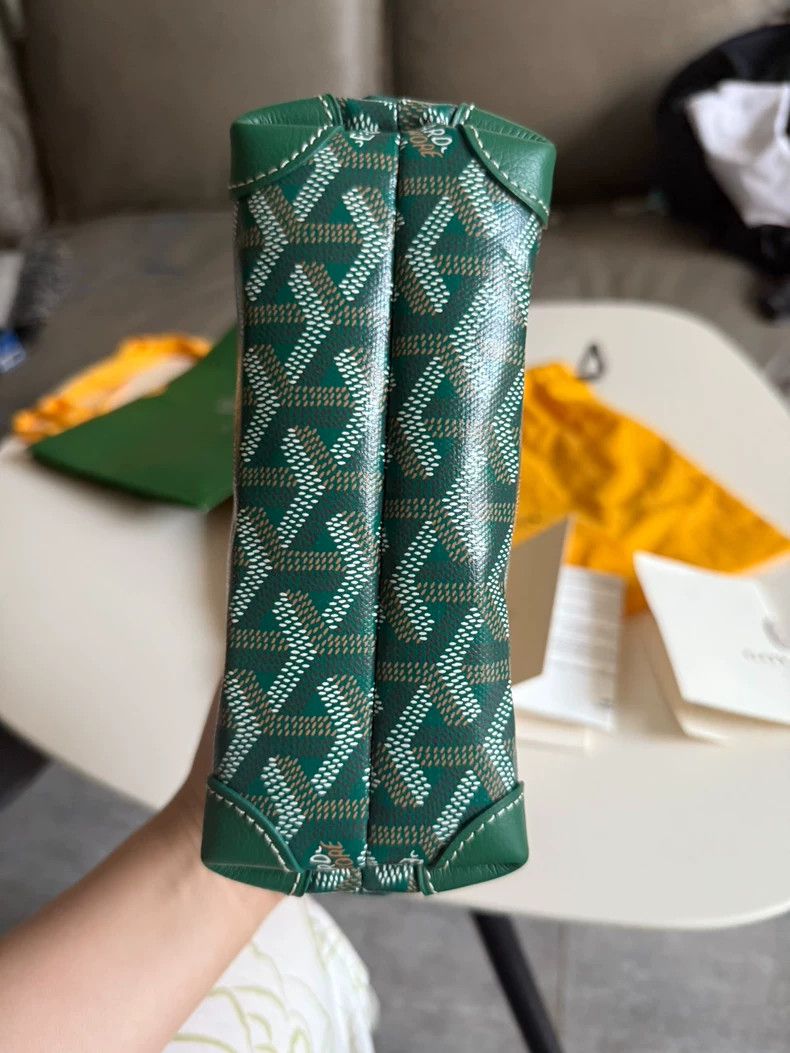 Goyard Goyard Green Shell Makeup Bag Brand New-yf Size ONE SIZE - 3 Thumbnail