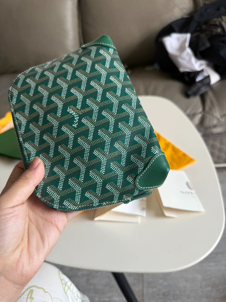 Goyard Goyard Green Shell Makeup Bag Brand New-yf Size ONE SIZE - 4 Thumbnail