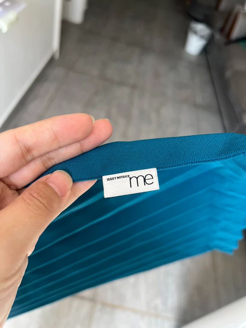 Issey Miyake Issey Miyake Pleated Bag in Blue Green-yf Size ONE SIZE - 6 Thumbnail