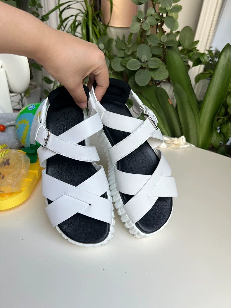 Hermes Hermes White Strappy Sandals Size 35-yf Size US 5 / EU 37 - 2 Thumbnail