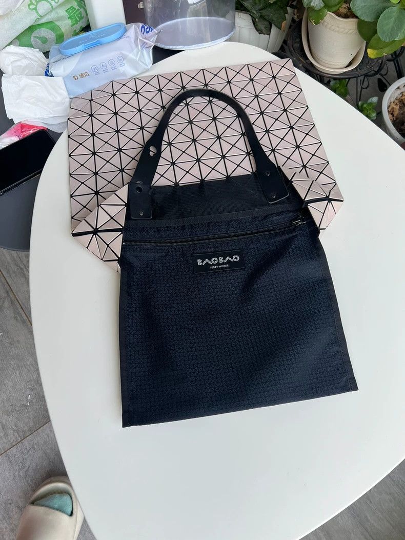 Issey Miyake Issey Miyake Tote Bag Light Beige Color-yf Size ONE SIZE - 7 Thumbnail