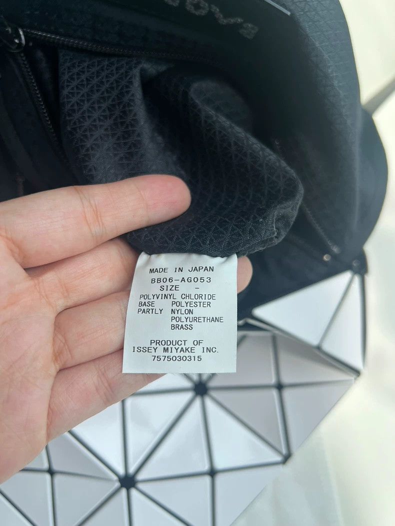 Issey Miyake Issey Miyake White Shoulder Bag-yf Size ONE SIZE - 9 Thumbnail