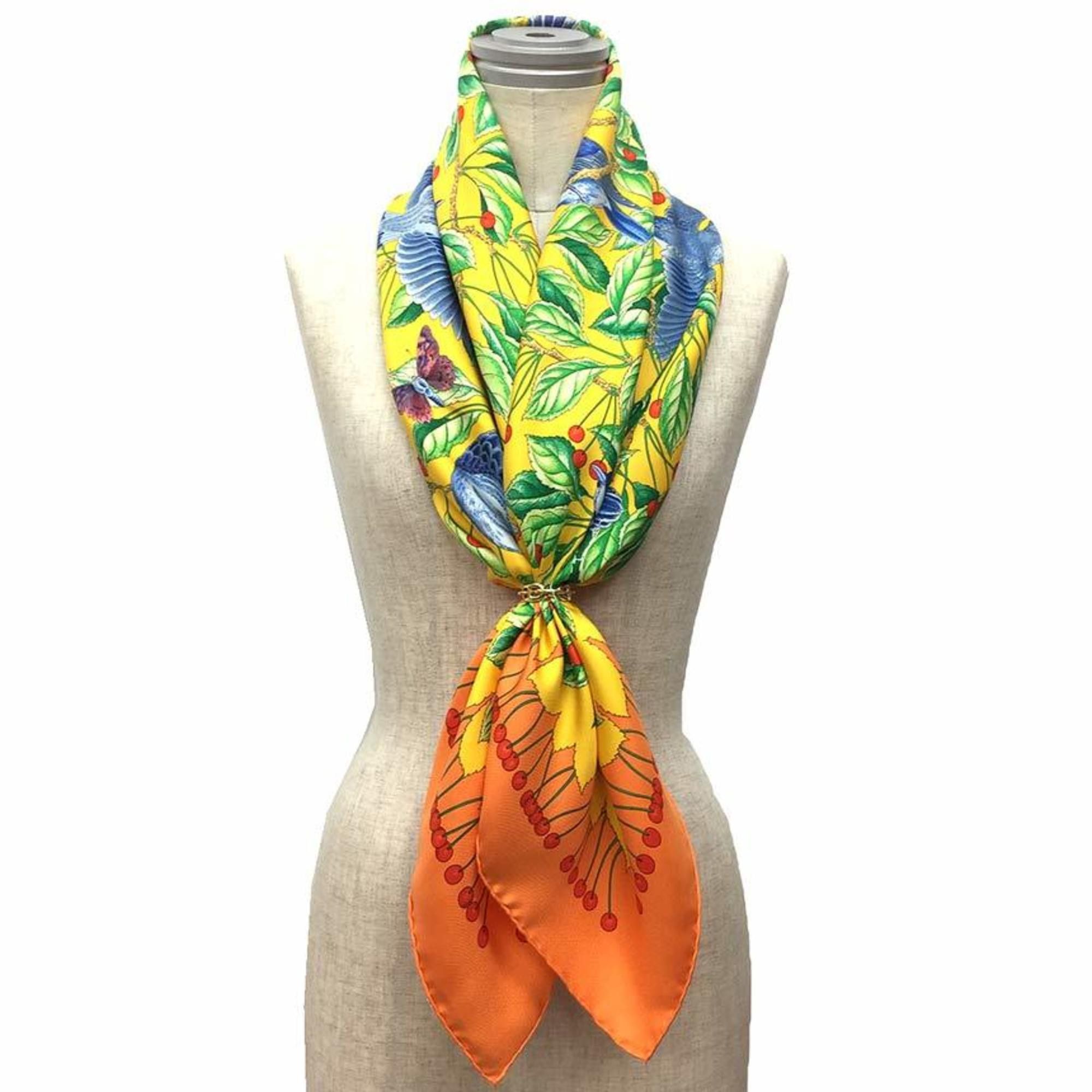 Hermes Hermes Scarf Muffler Carre 90 Les merises Cherries Bird 1993 Silk Orange x Yellow Size ONE SIZE - 2 Thumbnail