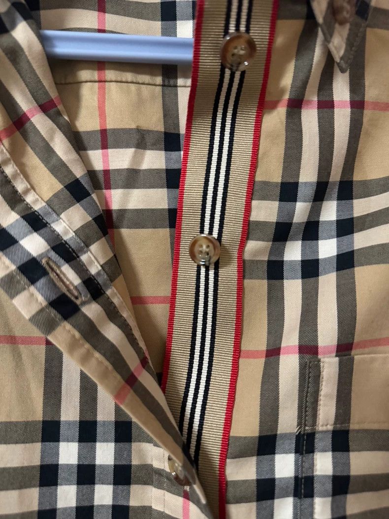 Burberry Burberry Checked Long Sleeve Shirt Size UK4-yf Size US XS / EU 42 / 0 - 2 Thumbnail