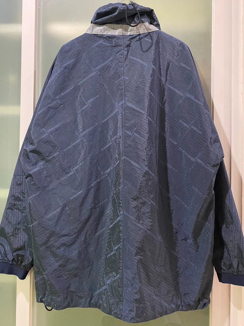 Stone Island Stone Island Metallic Nylon Hooded Jacket-yf Size US L / EU 52-54 / 3 - 2 Thumbnail